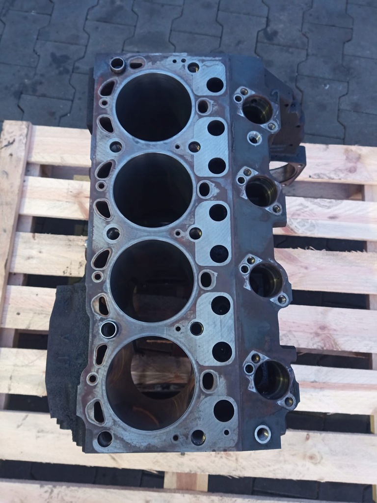 фото №5, Mb atego 9040114201 блок двигуна om924 la