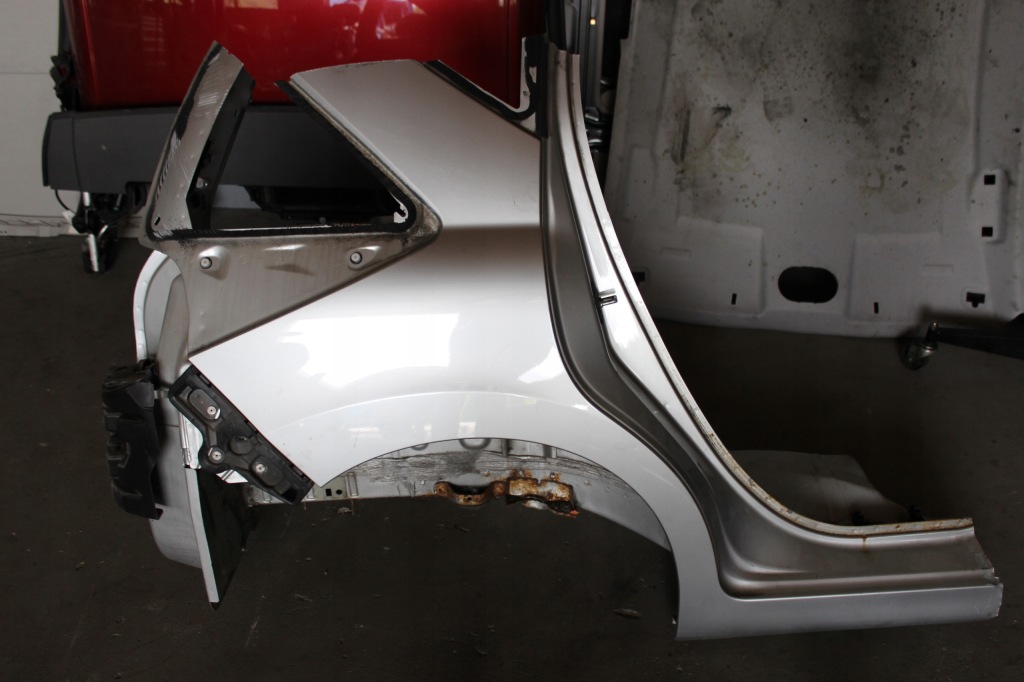 фото №1, Peugeot 207 ezr крыло четверть задняя правая kombi