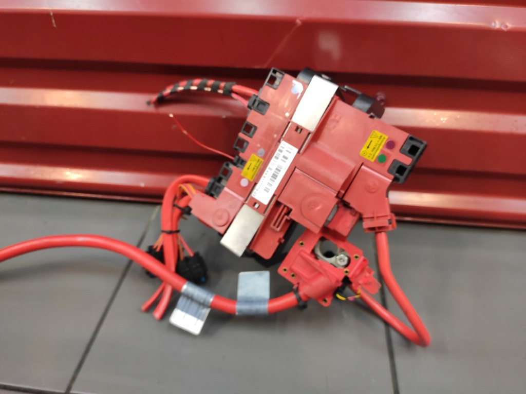 фото №1, Bmw 5 gt f07 клемма пиротехническая коробка распределитель тока оригинал