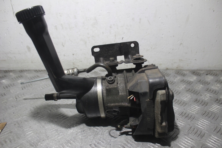 фото №1, Насос усилителя электрическая c4 picasso i 2.0hdi