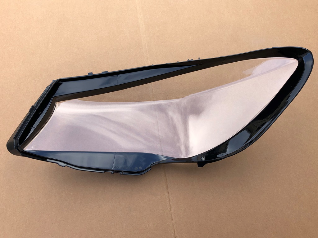 фото №10, Стекло фара стекло фары правый перед do mercedes cla i w117 lift 2017-2019