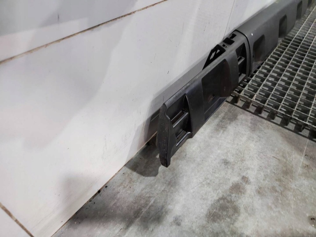 фото №5, Накладка молдинг порог правая dacia sandero ii lift stepway