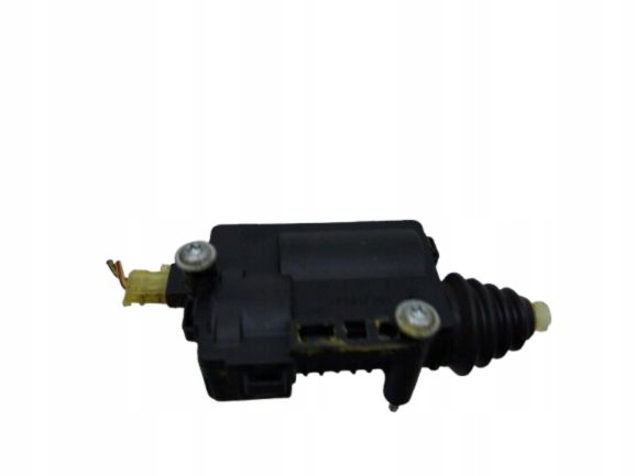 Купити Привід кришка паливної  opel corsa d 1.4