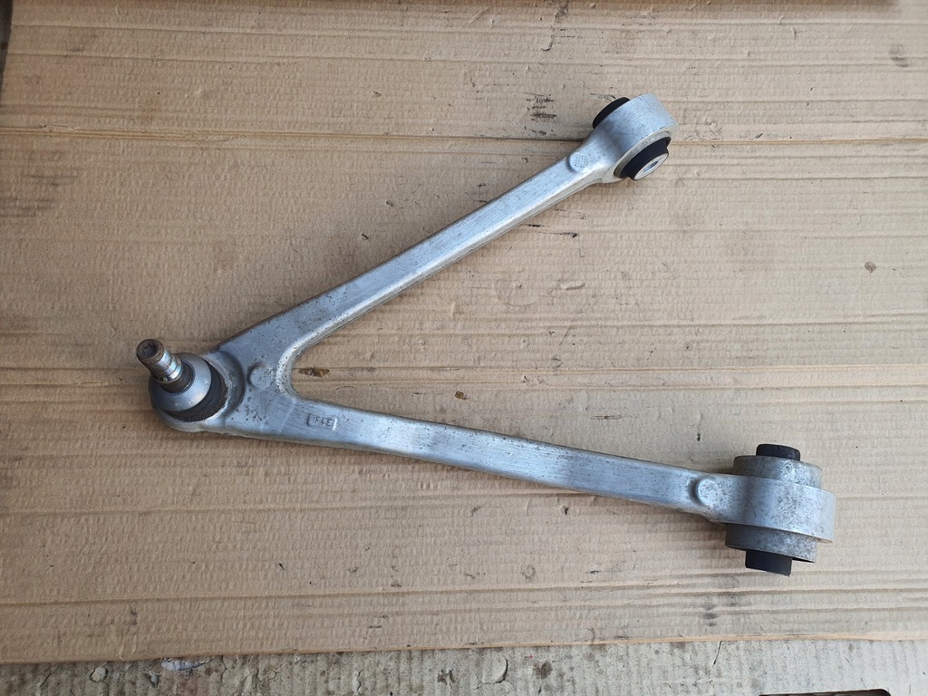 фото №1, Важіль правий перед bmw i3 6863740