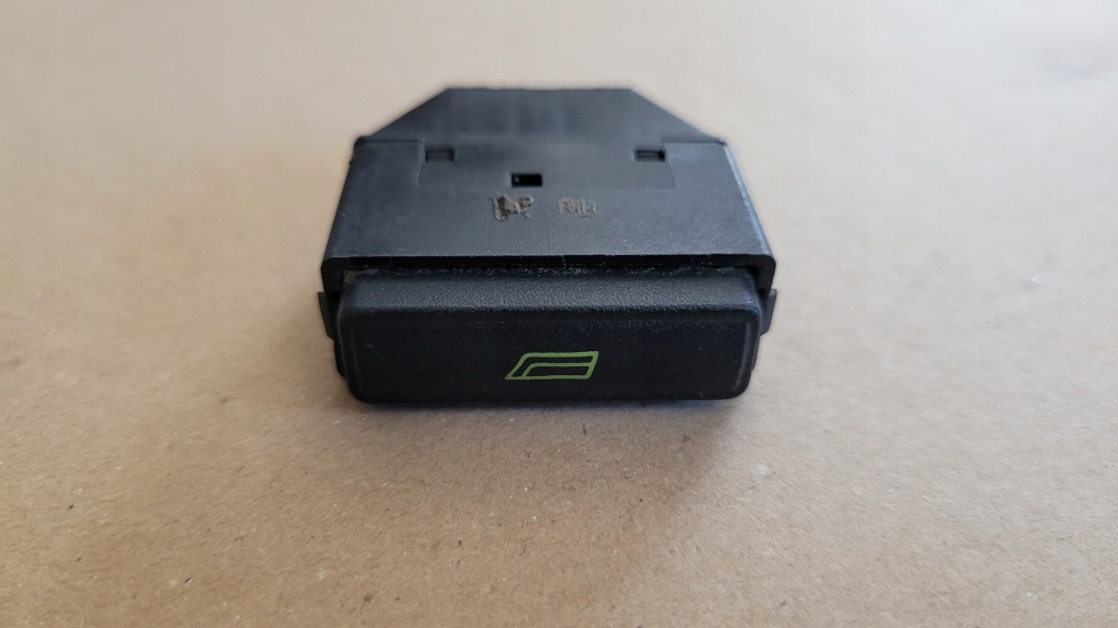 фото №1, A8 d2 a4 b5 перемикач блокування вікон 893959859