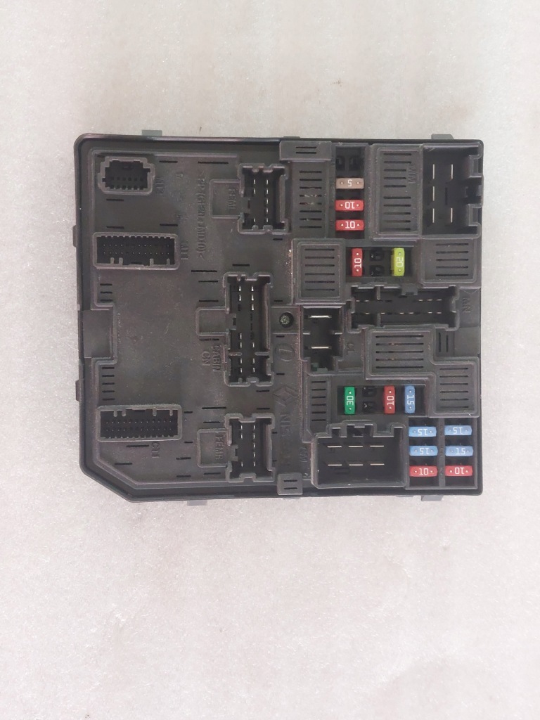 фото №1, Nissan pulsar коробка предохранитель bsi 16r