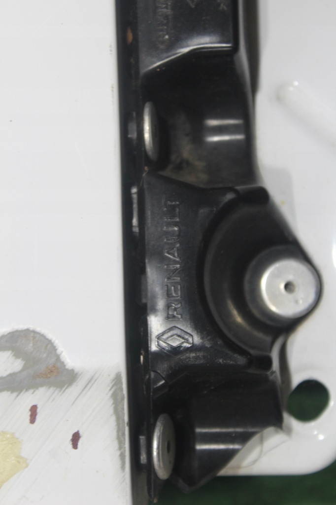 Крила правий перед renault kangoo iii iv 4 21r- oem в Україні