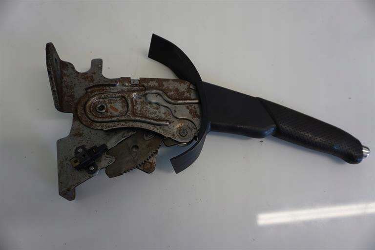 фото №9, Рычаг тормоза ручного nissan almera tino