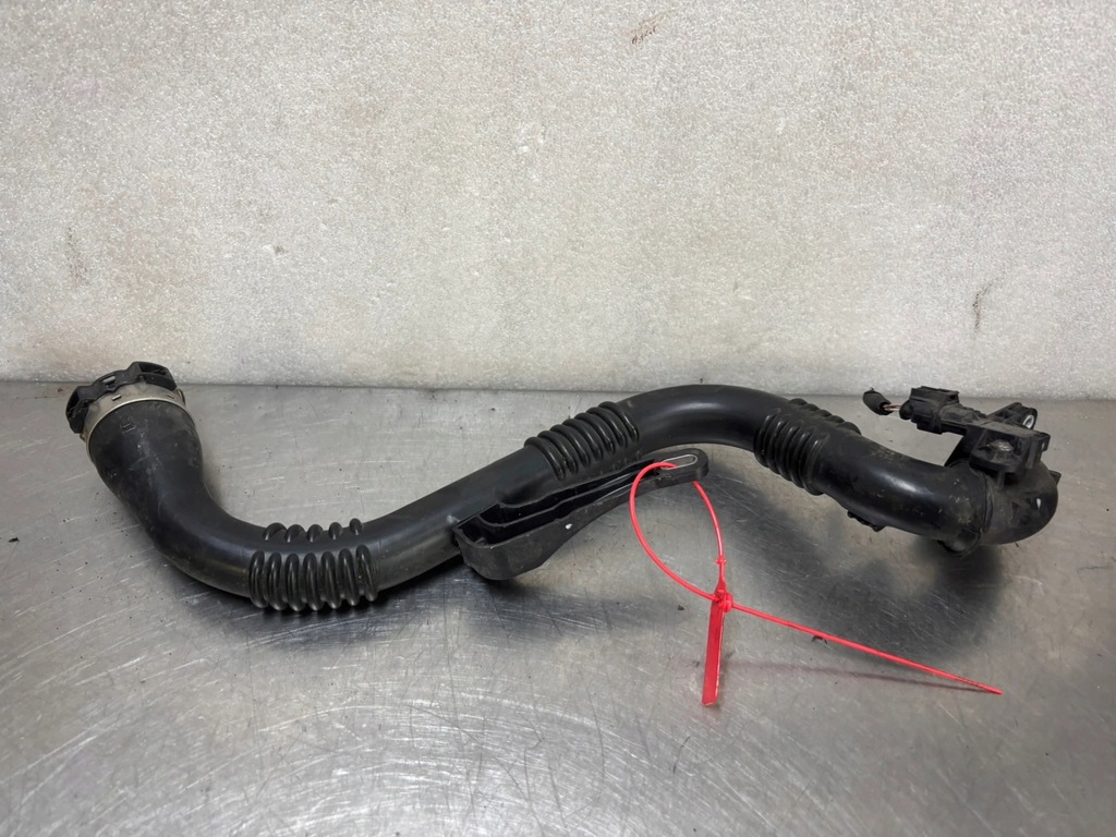фото №1, Шланг интеркулер renault clio iv 4 captur i 1 104951a