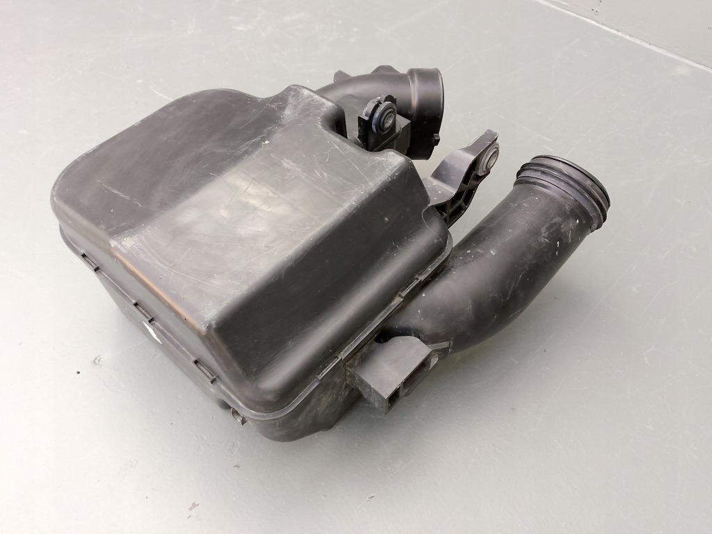 Купити Kia ceed pro xceed iii 3 2018- фільтр корпус резонатор 28221-j7000