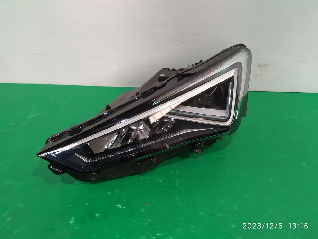 фото №1, Лампа левый перед full led seat tarraco 5fj941007h