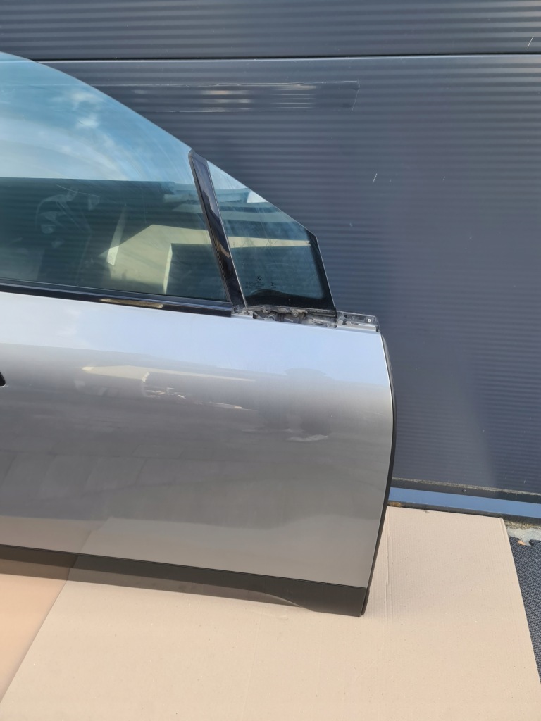 Bmw ix i20 дверей праве  правий передні  задній c4a в Україні
