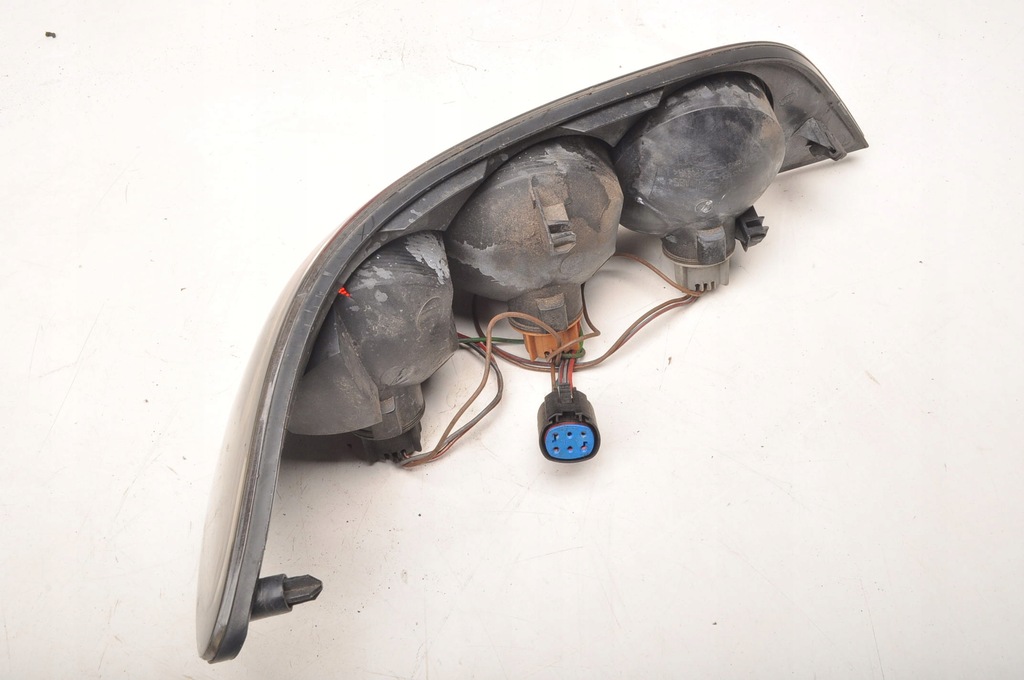 фото №8, Smart roadster 452 cabrio лампа права задня правий задня