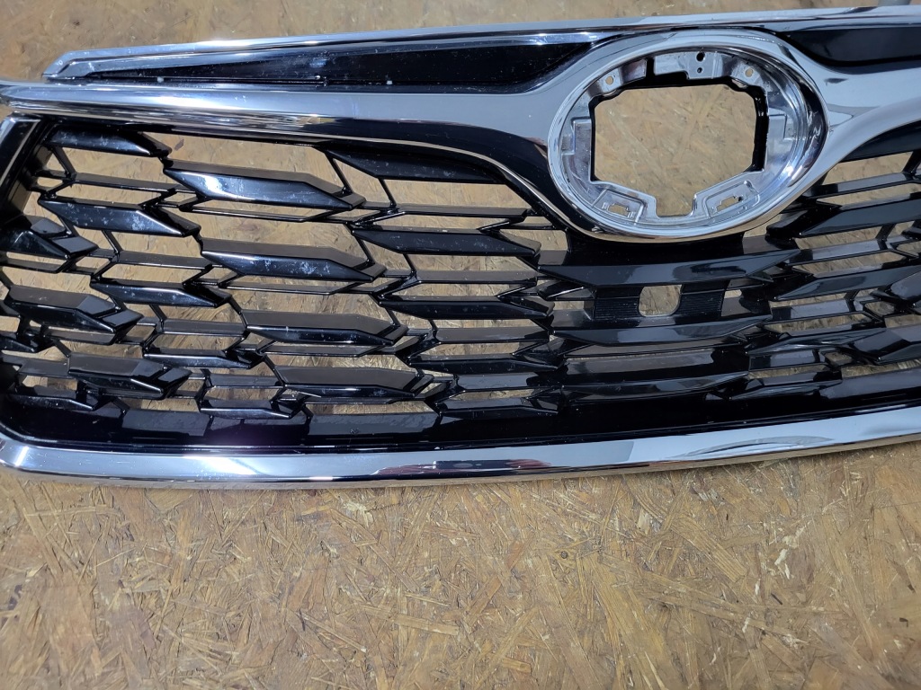 фото №4, Toyota highlander 21r-- решітка радіатора решітка радіатора передня