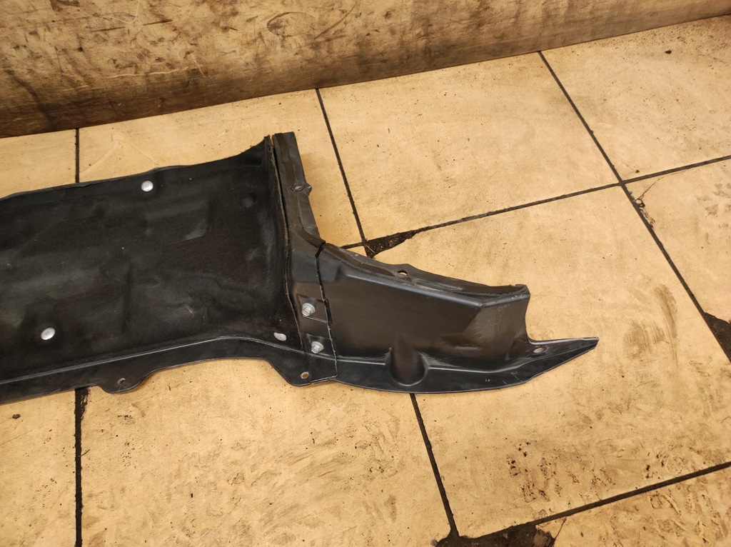 фото №9, Нижние жабо пластиковый explorer vi 6 eu