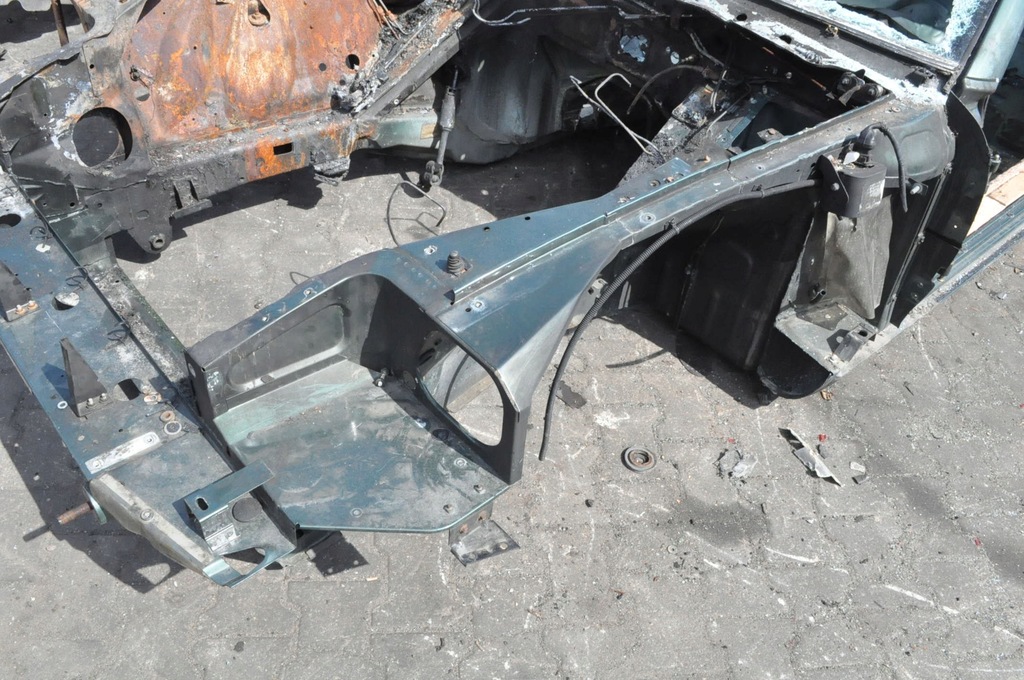 фото №7, Aston martin db7 vantage четверть лонжерон левая перед