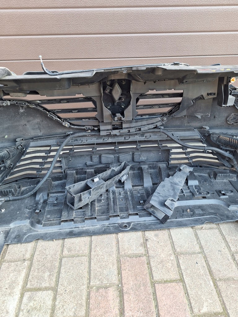 фото №10, Бампер перед передний renault megane iv kompletny