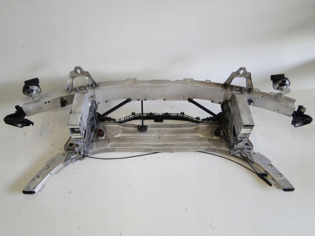 Mercedes ремінь каркас підсилювач 43 amg c klasa 205 w205 s205 Доставка