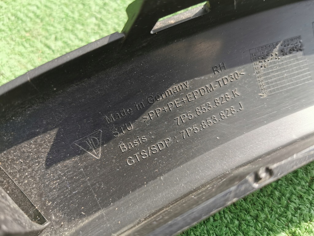 фото №12, Молдинг na крила права задня задня porsche cayenne 7p5 7p5853828k