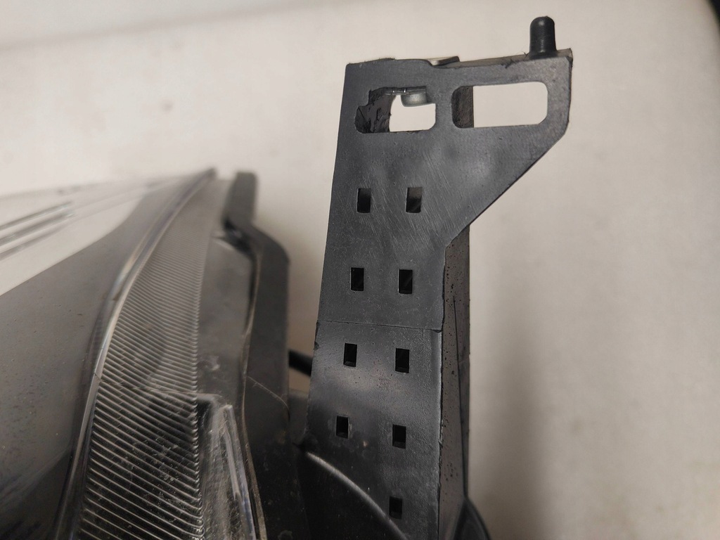 фото №6, Toyota land cruiser lift led prado перед сторона левая koito 60-196