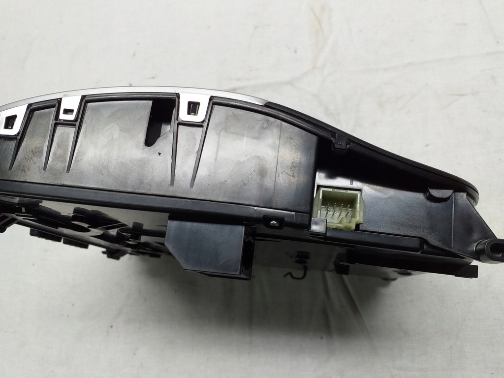 фото №5, Mercedes w222 лампа потолочный