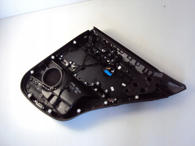 фото №7, Оббивка двері лівий задня alfa romeo stelvio 16-