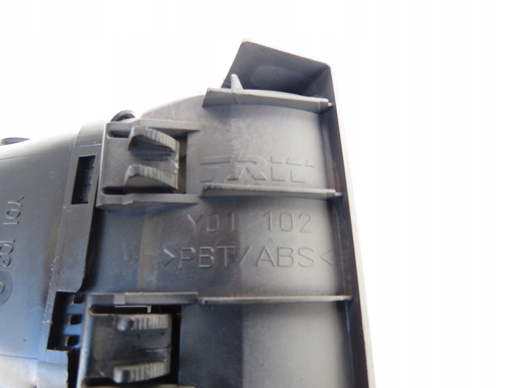 фото №9, Решётка обдув левая volvo s40 ii v50