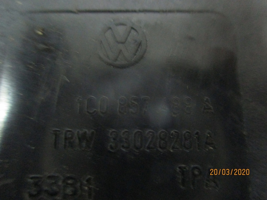 фото №3, Seat leon i защёлки ремней 1c0857488a