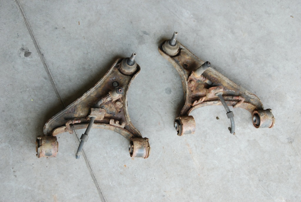 фото №2, Рычаг перед l / p верхний discovery iii 04-09