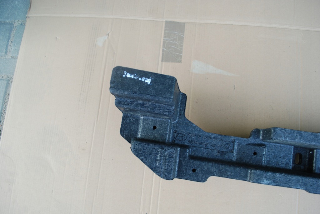 Абсорбер бампера перед hyundai i30 18 r.- 3 86520-g4700 оригинальный номер Киев