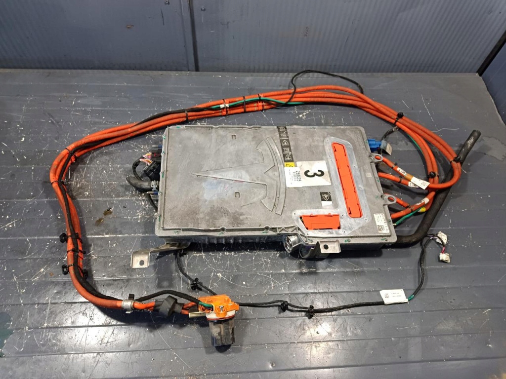 Купить Tesla model s инвертор блок розжига напряжения инвертор 1066510-01-b