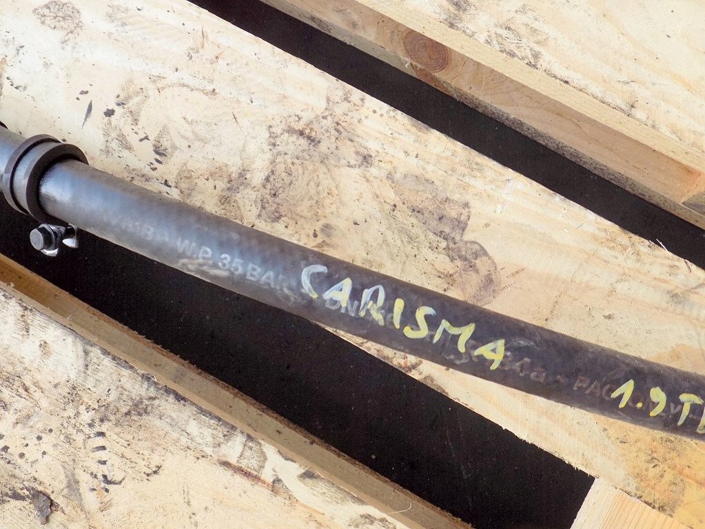 фото №11, Mitsubishi carisma lift 1.9td шланг кондиционера