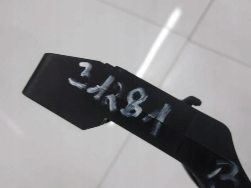 фото №3, Ford transit custom кронштейн ручка дверь перед правое