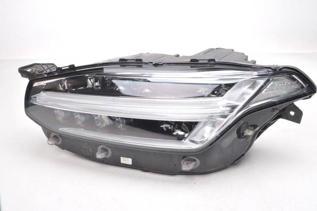 Купить Volvo xc90 ii лампа full led левая передняя левый перед 31353155