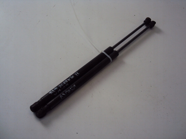 фото №1, Амортизаторы капот kia sorento ii xm 09-