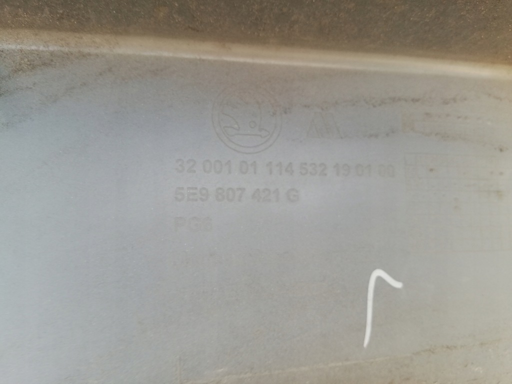 фото №9, Бампер задня задній skoda octavia iii lift kombi 5e9