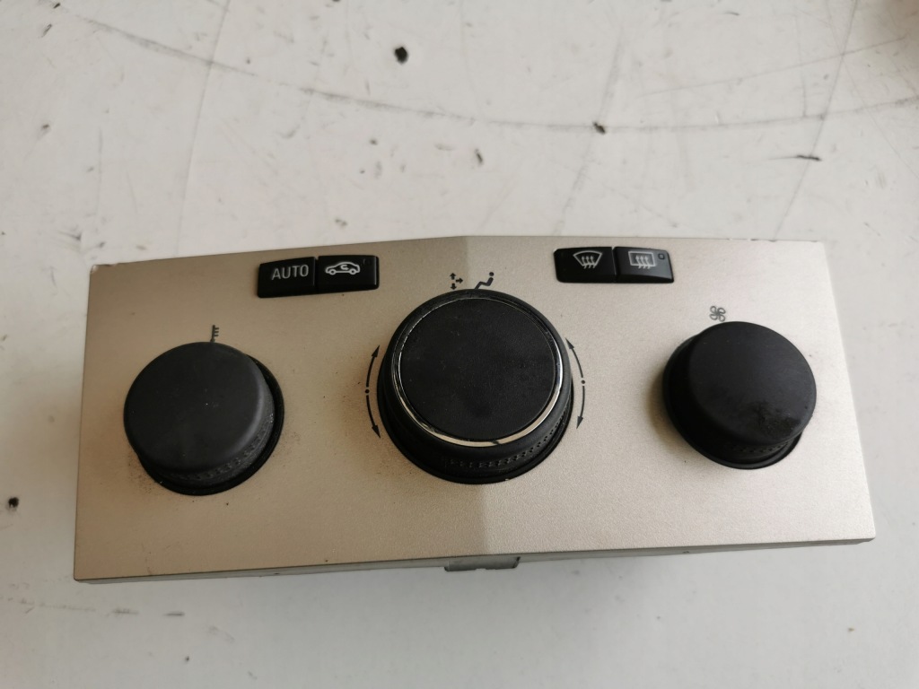 фото №1, Панель кондиціонера opel zafira b 13250621