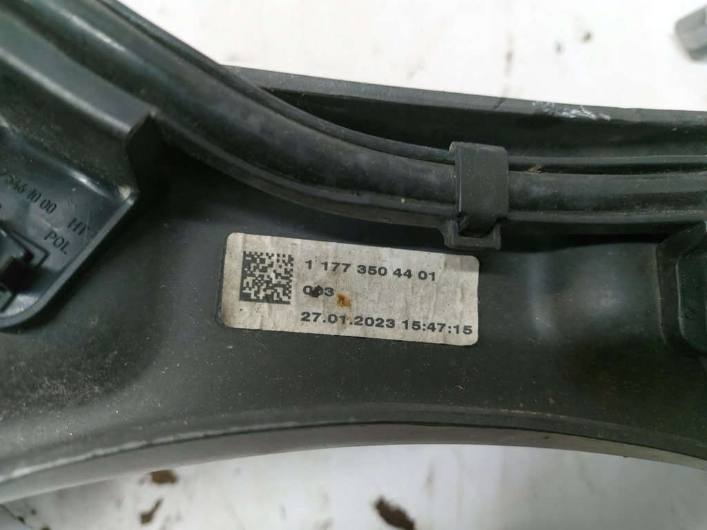 фото №5, Mercedes w118 cla поворотный кулак подвеска рычаг задняя правый