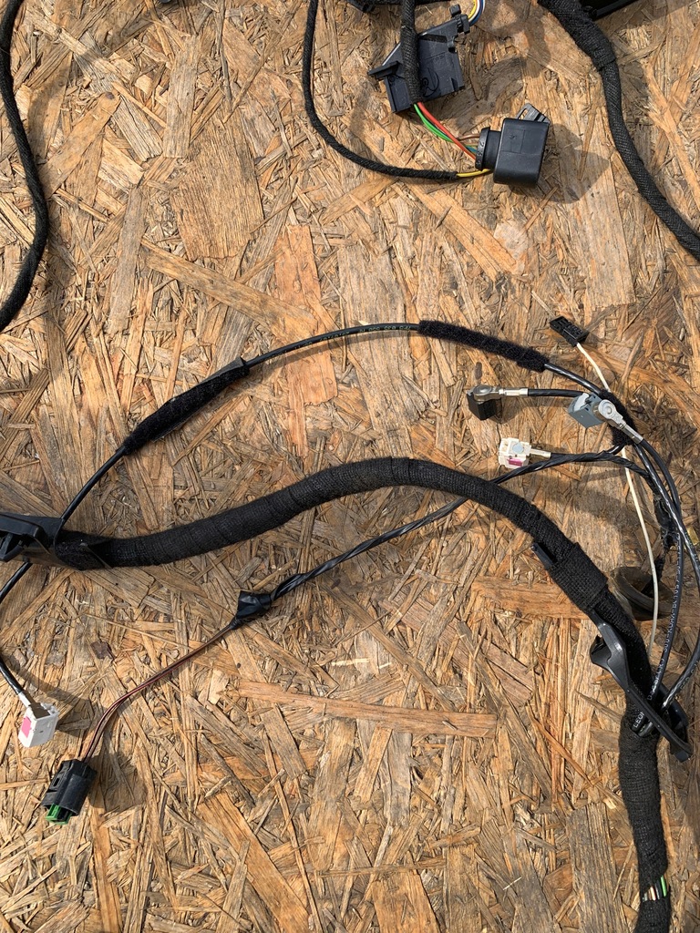 фото №7, Жгут крышки задней cayenne ii 7p5 porsche 4.8turbo