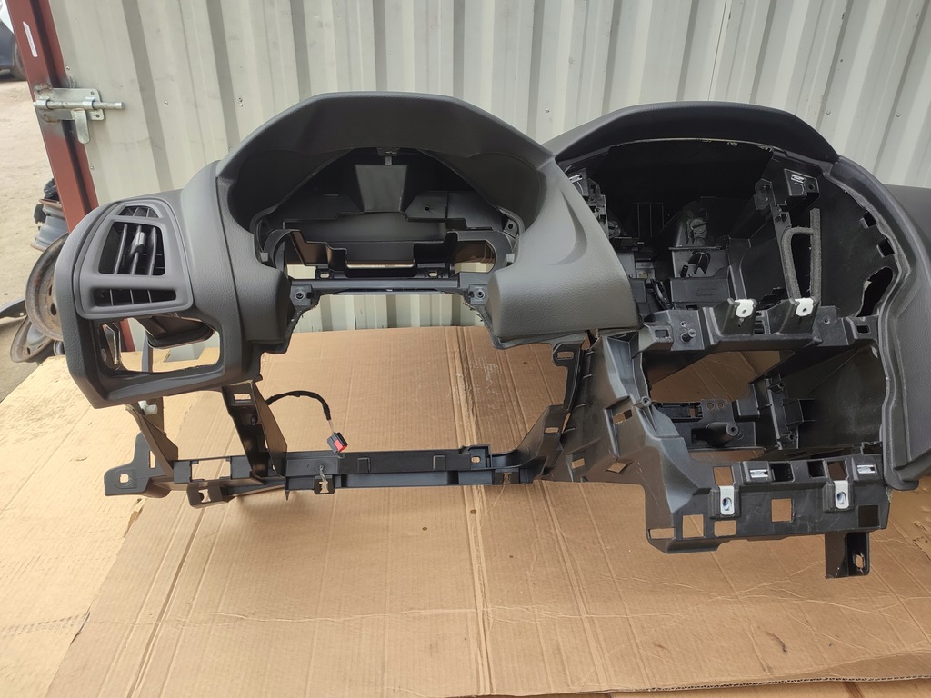 фото №7, Панель приладів приладова консоль панель приладів ford focus mk3 europa