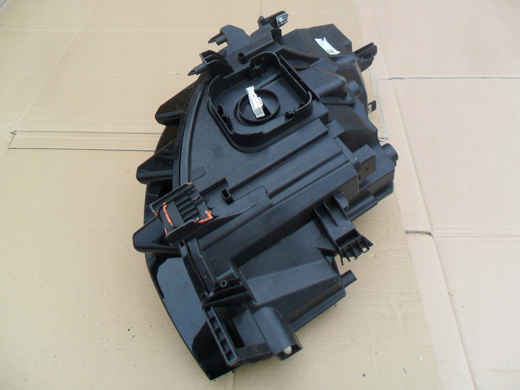 фото №14, Vw id.3 id3 10b941005a лампа левая