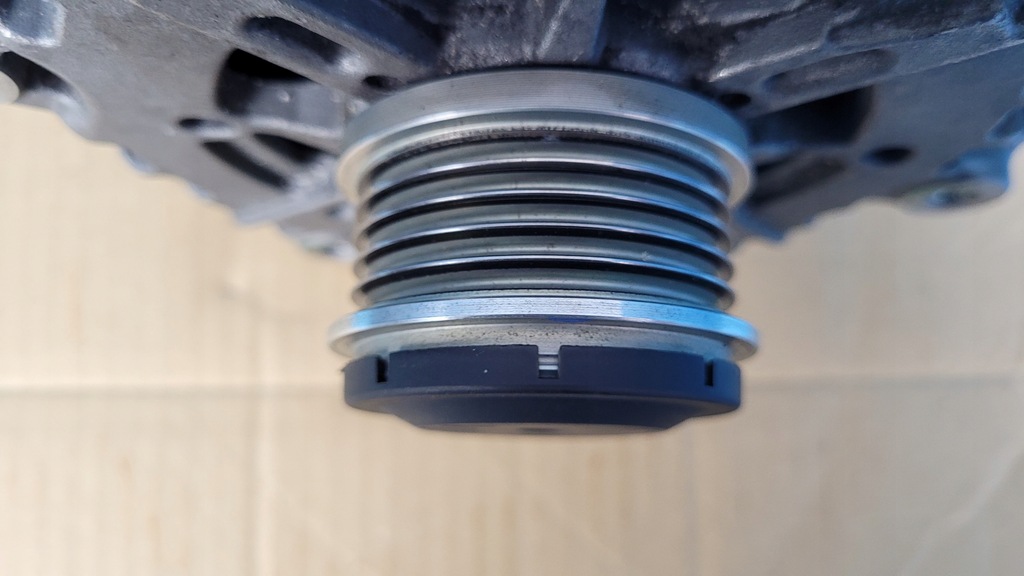 фото №1, Mercedes x247 glb 23r сцепление генератора шкив ролик ina f-633084