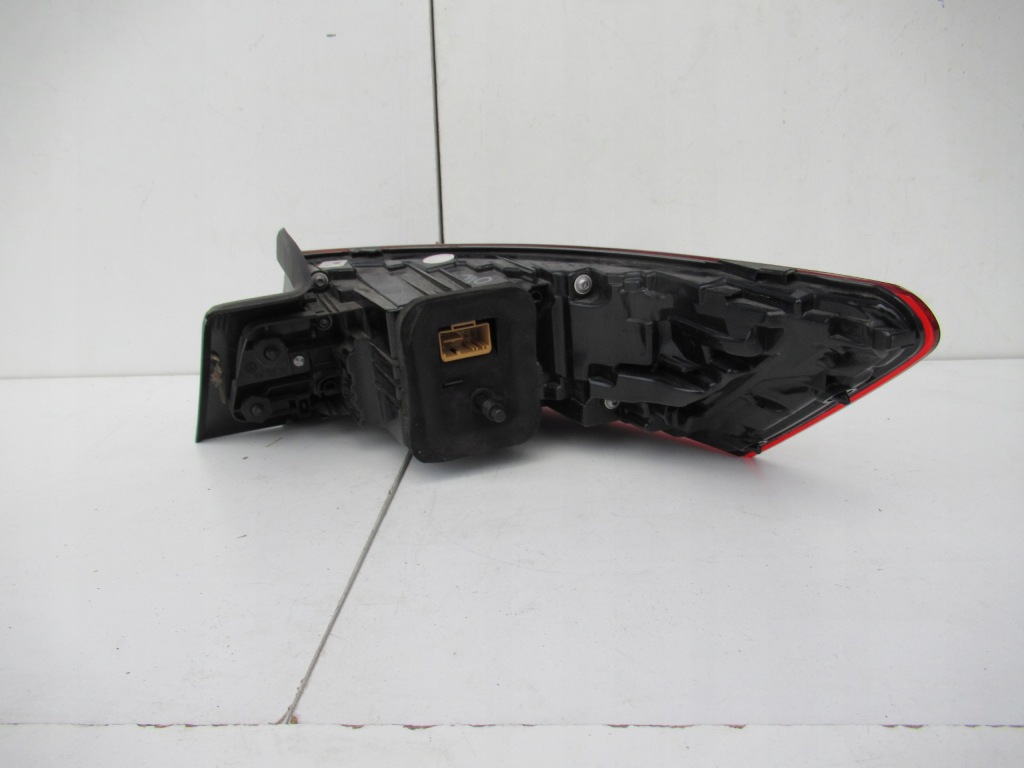 фото №5, Vw arteon 3g8 лампа led задняя левая тонированная 3g8945207j