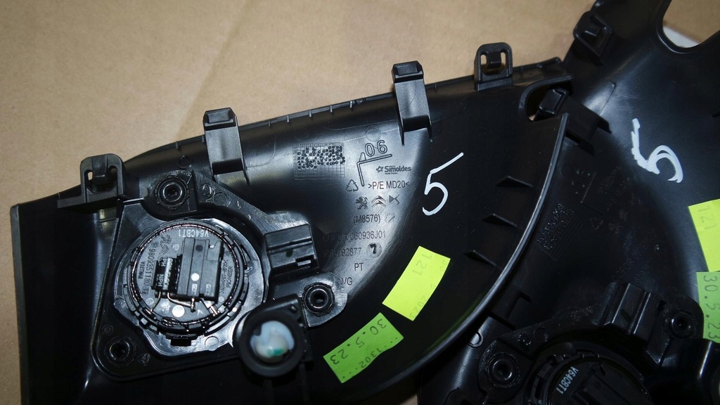 фото №9, Треугольник защита зеркало citroen e-berlingo rifter combo 2023.