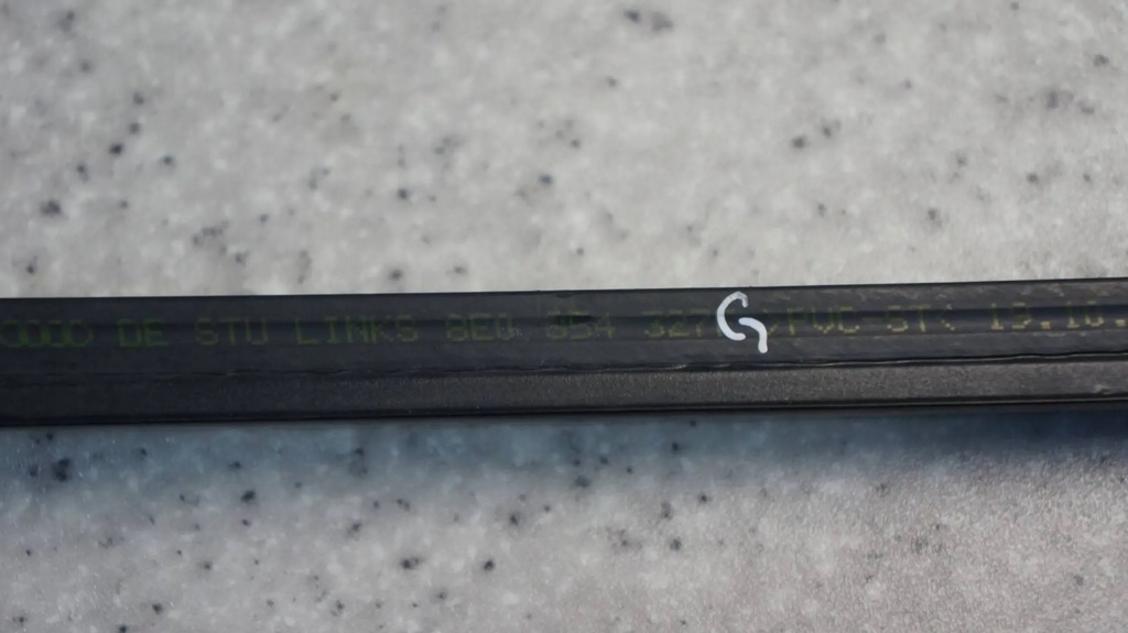 фото №7, Молдинг стекло левый перед передней лобовое audi a4 b6