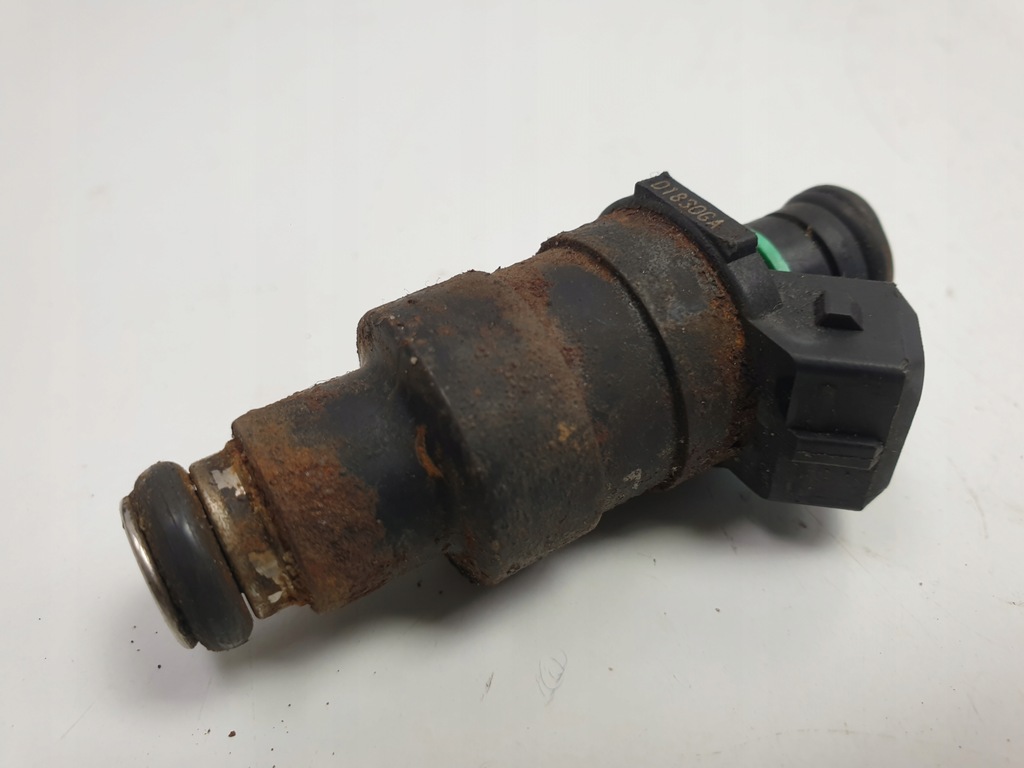 фото №4, Range rover p38 4.6 v8 форсунка инжектор d1830ga