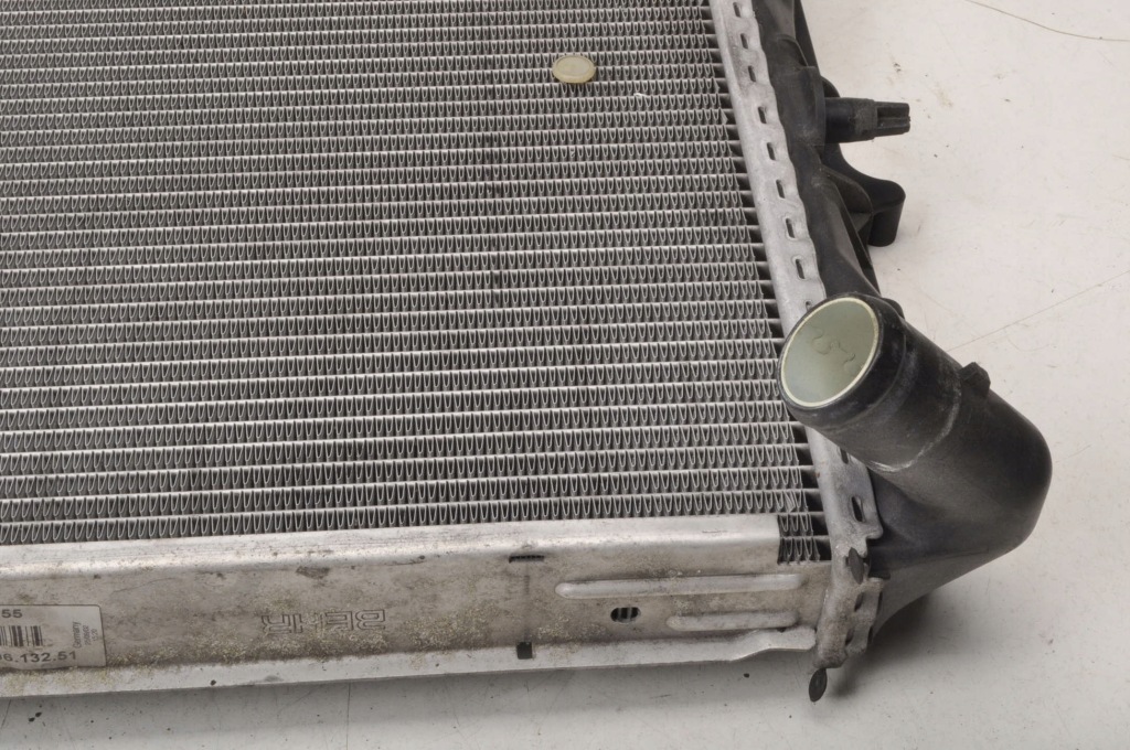 Porsche boxster 986 3.2 радіатор води 99610613251 Зі Шроту