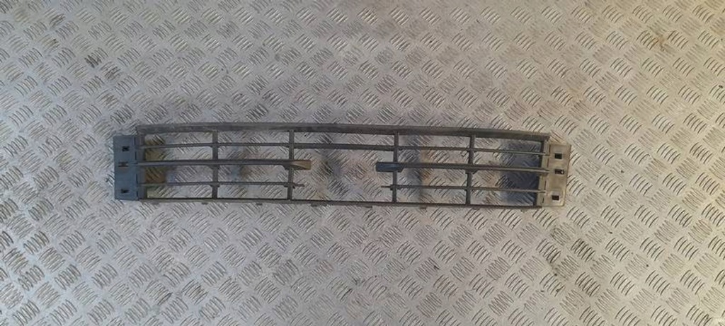 фото №1, Skoda fabia iii решітка бампера перед 6v0853677a