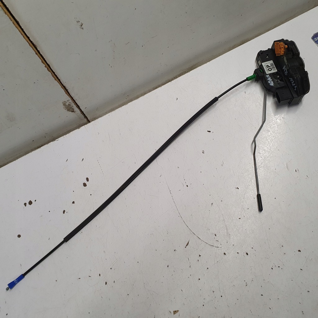 Купить Замок дверь правый opel adam