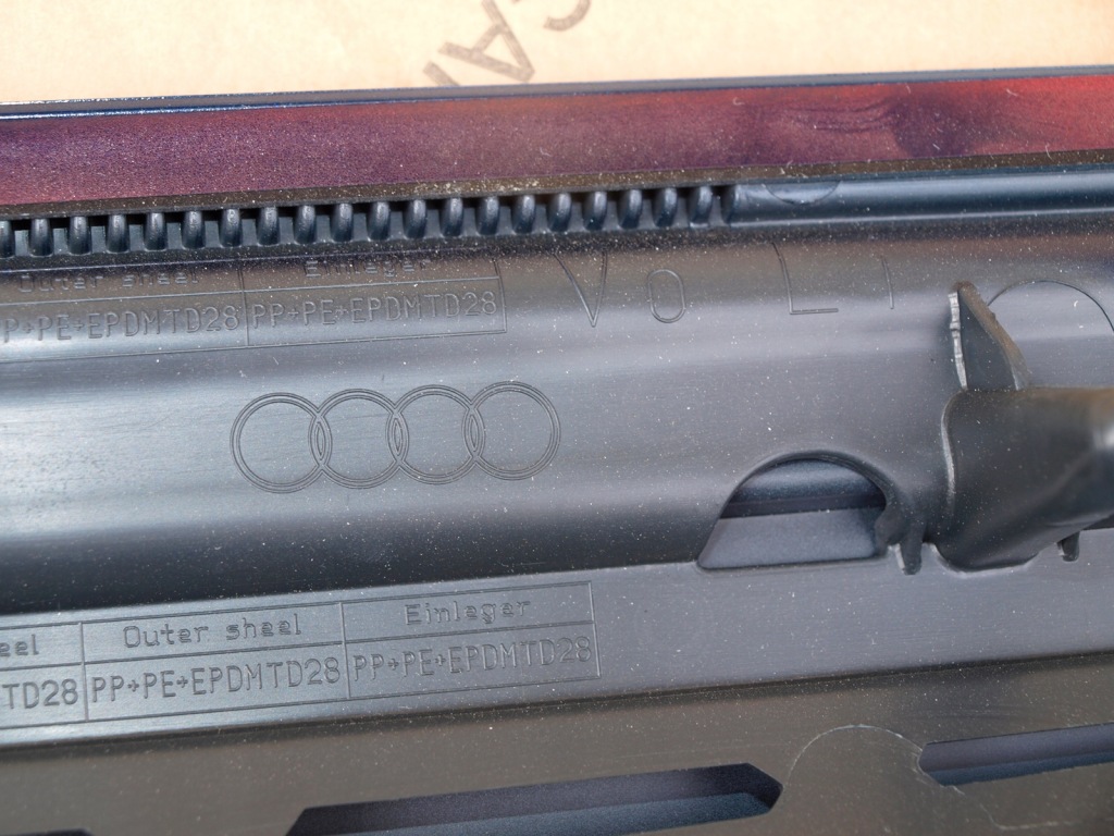 фото №13, Молдинг двері ліва audi q8 4m8 s-line org nowa